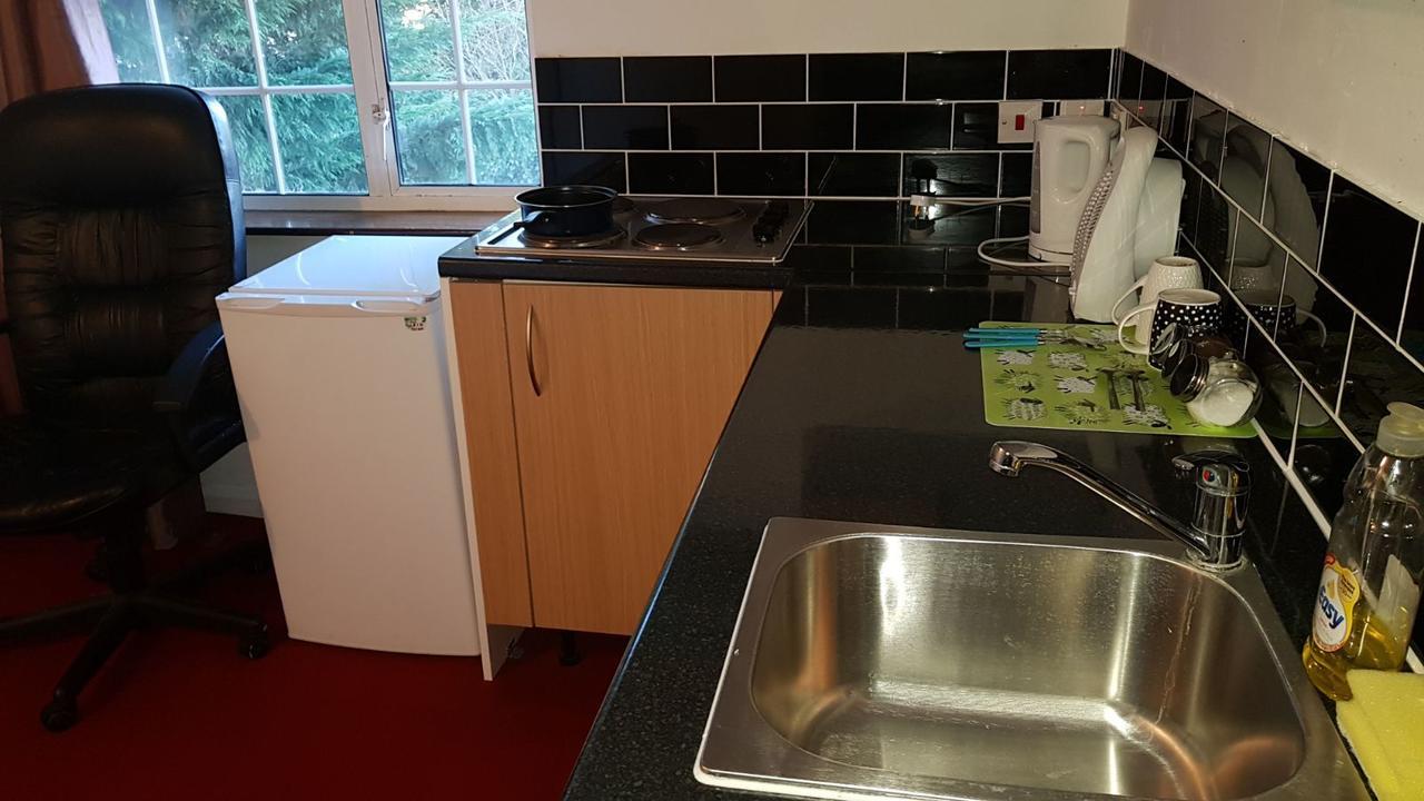 Hatfield Suites Hatfield (Hertfordshire) Bagian luar foto