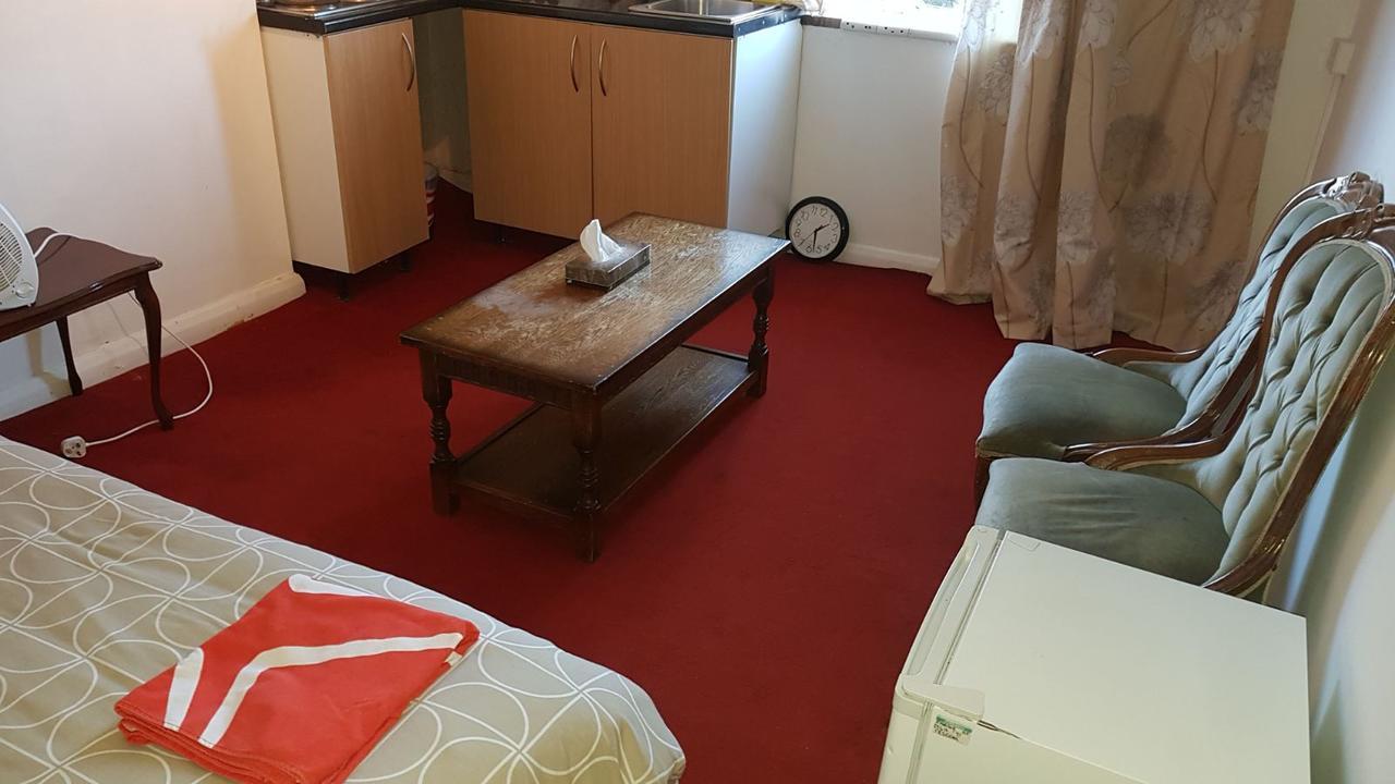 Hatfield Suites Hatfield (Hertfordshire) Bagian luar foto